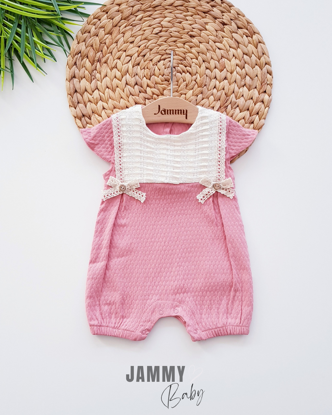 Biana kanten gewaad jumpsuit met ruches - GEDROOGDE ROSE