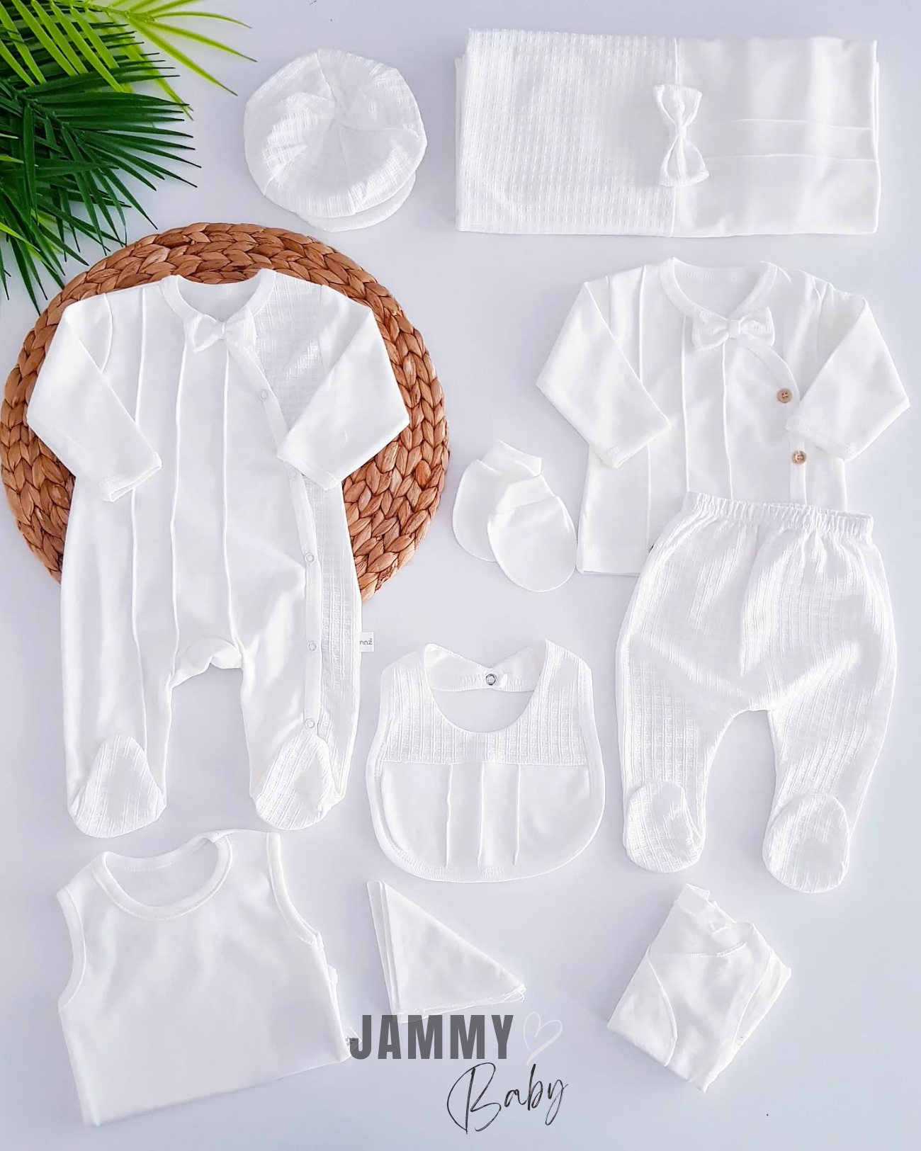 Carlo 10 Piece Newborn Set-WHITE