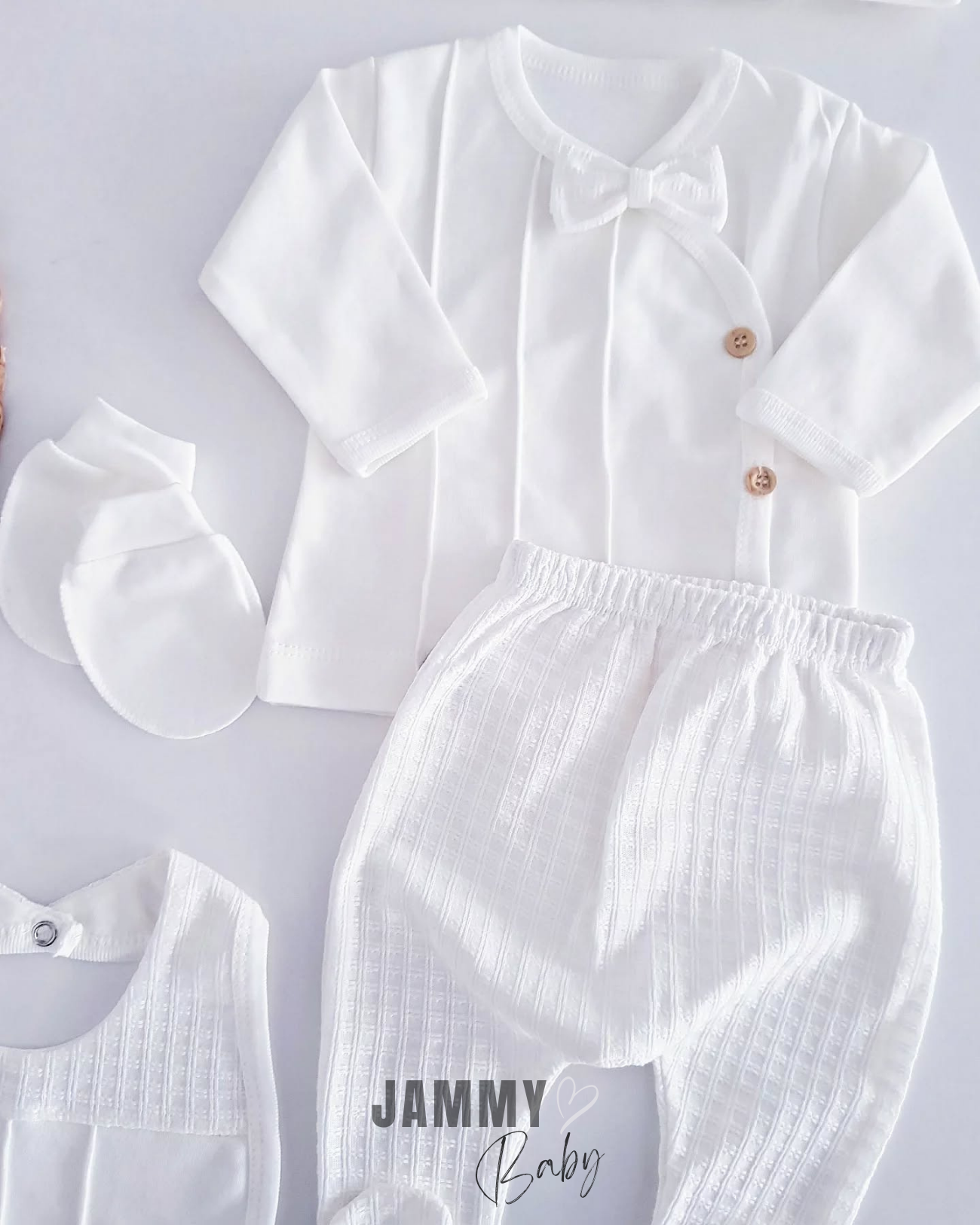 Carlo 10 Piece Newborn Set-WHITE
