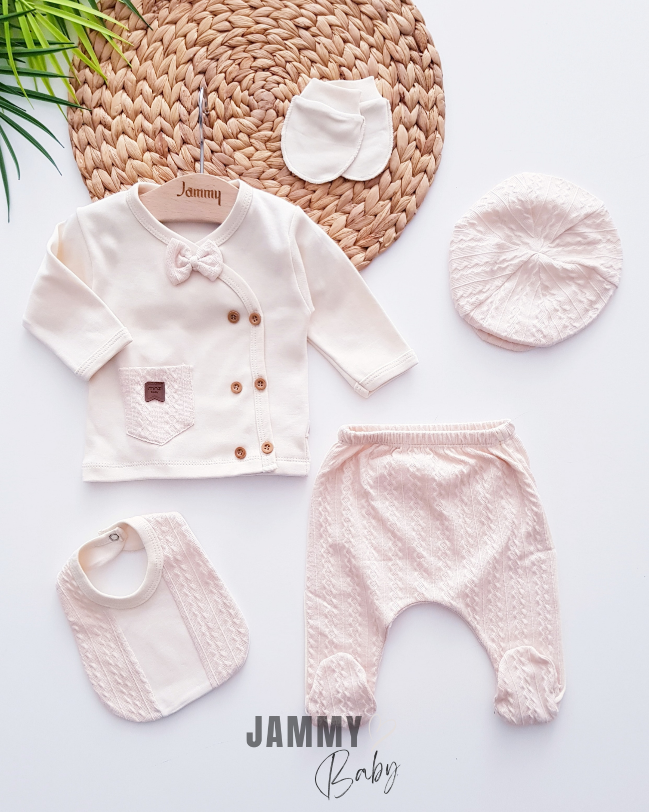 5-Piece Eco-Friendly Newborn Outfit Set with Pocket Cap - Cream for Delicate Baby Skin