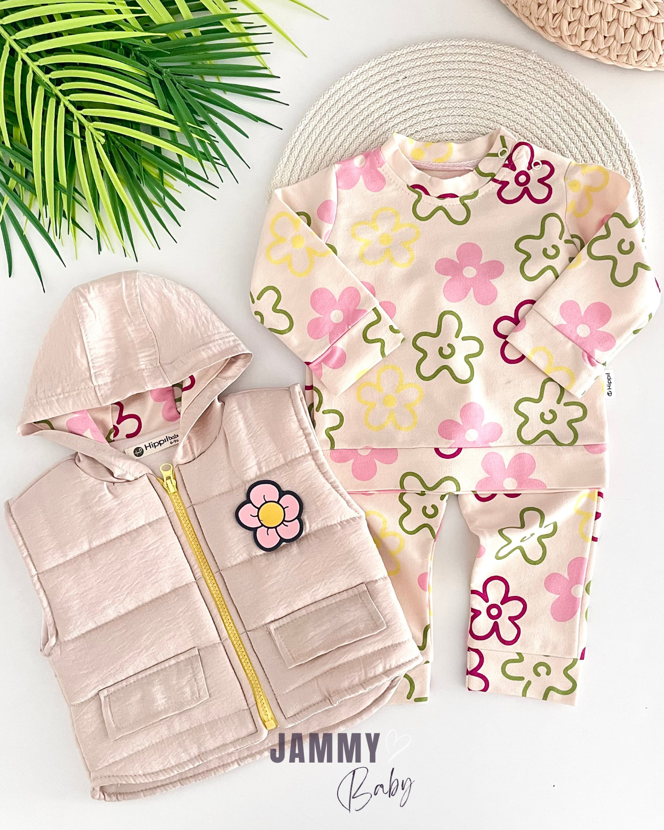 Daisy Puffer Vest Pak - BEIGE