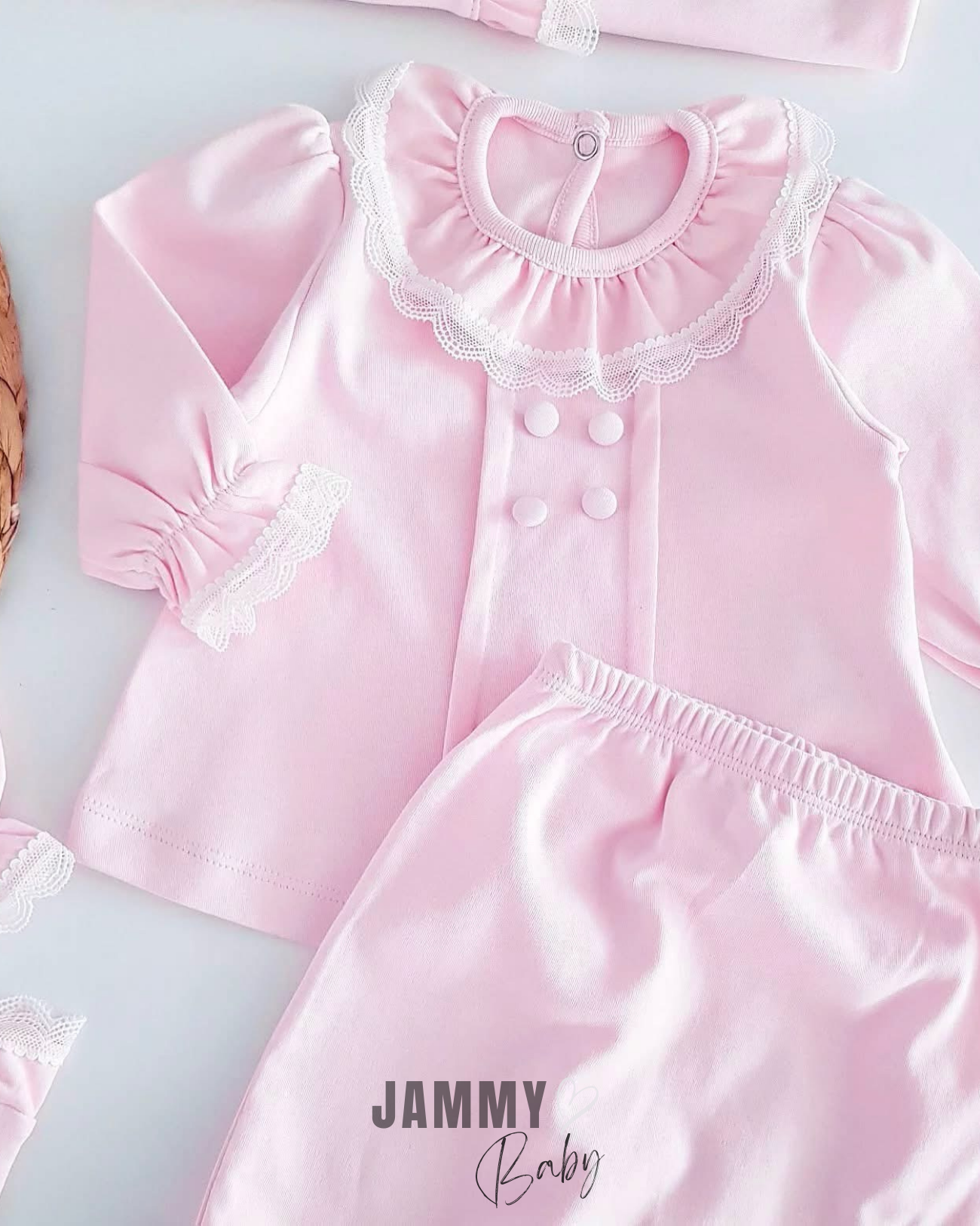 Elegant Lace 10 Piece Newborn Set-PINK