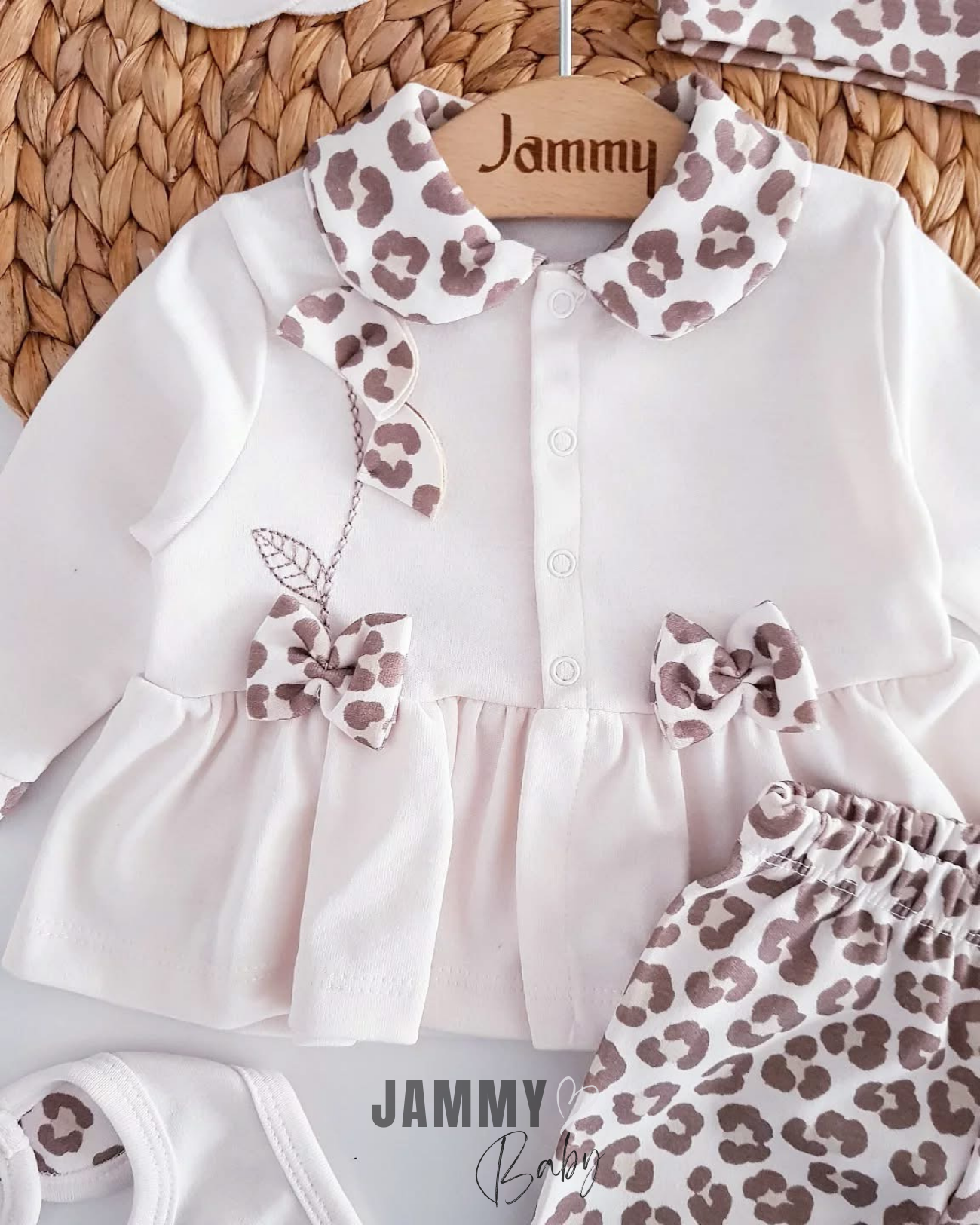 Jolie Leopardenmuster 5-teiliges Neugeborenen-Set - CREME