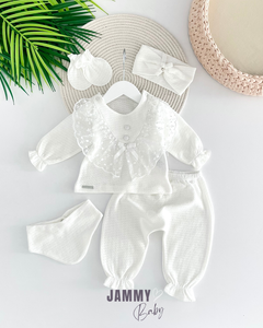 Lili 5 Piece Newborn Set-ECRU