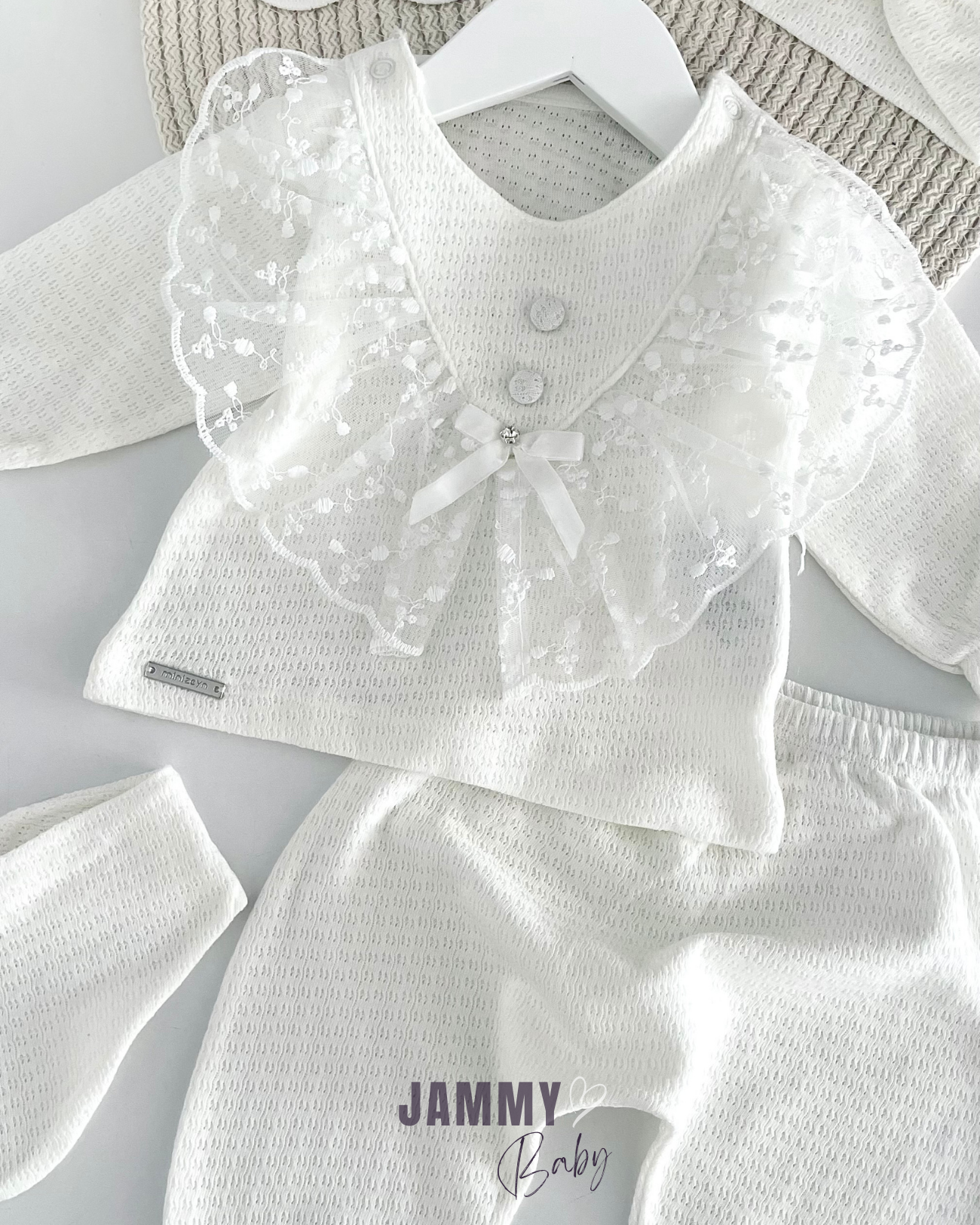 Lili 5 Piece Newborn Set-ECRU