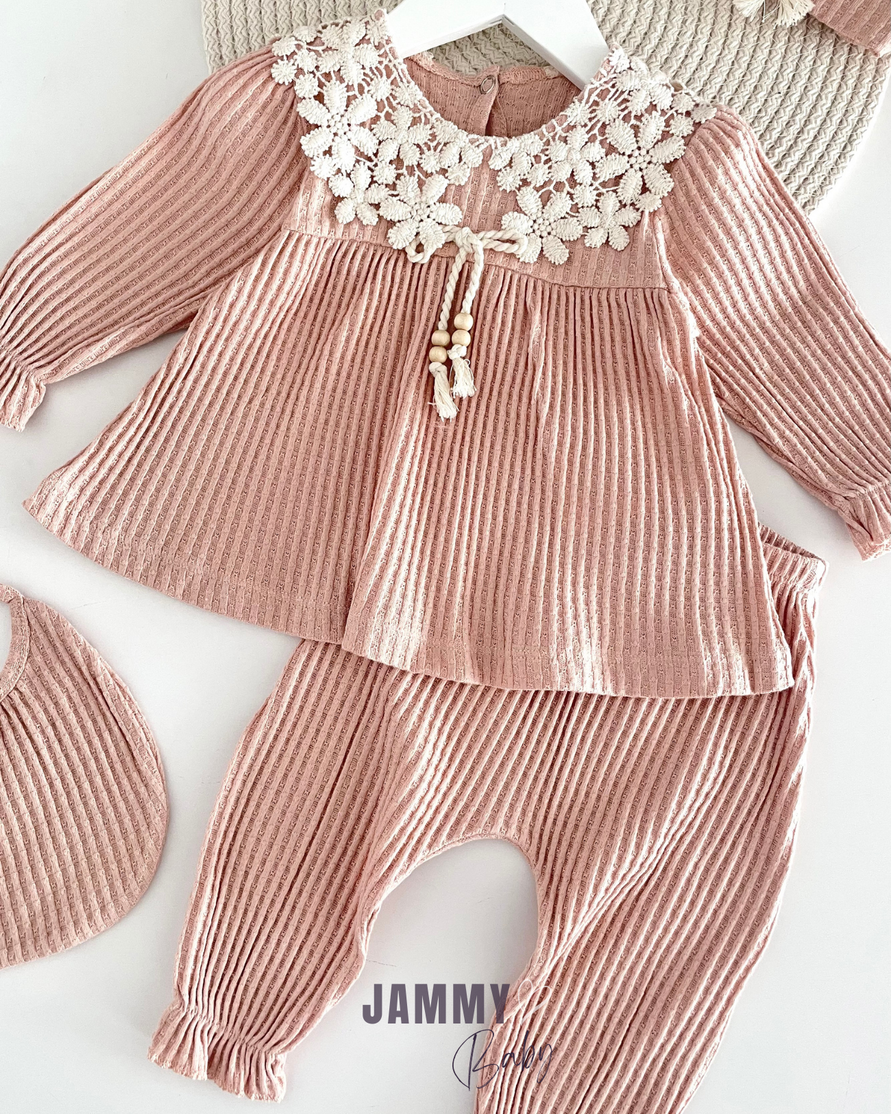 Linda 5-delige newbornset - ZACHTE KOFFIE