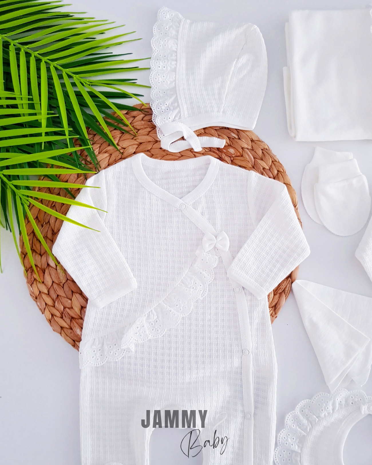 Mathilda Honeycomb Weave 10 Parça Yenidoğan Seti-BEYAZ