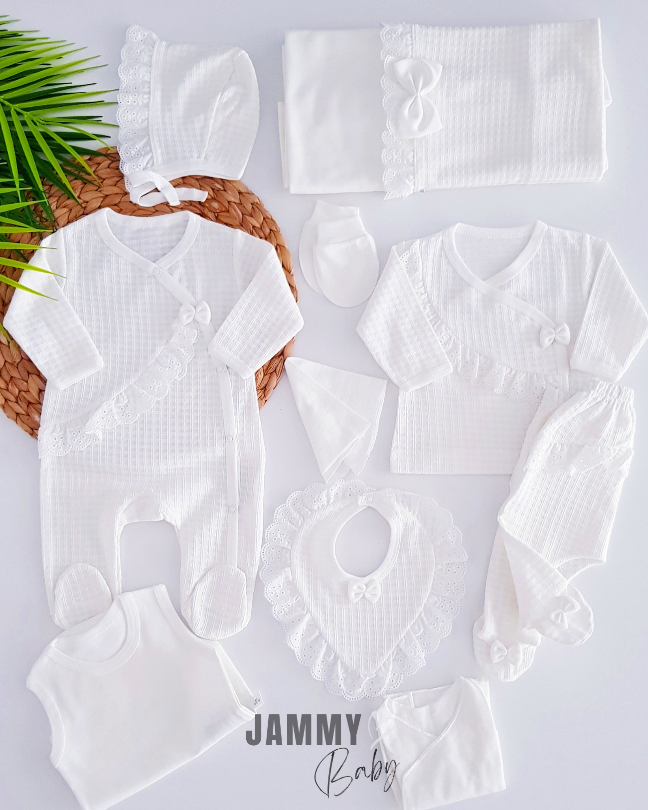 Mathilda Honeycomb Weave 10 Parça Yenidoğan Seti-BEYAZ
