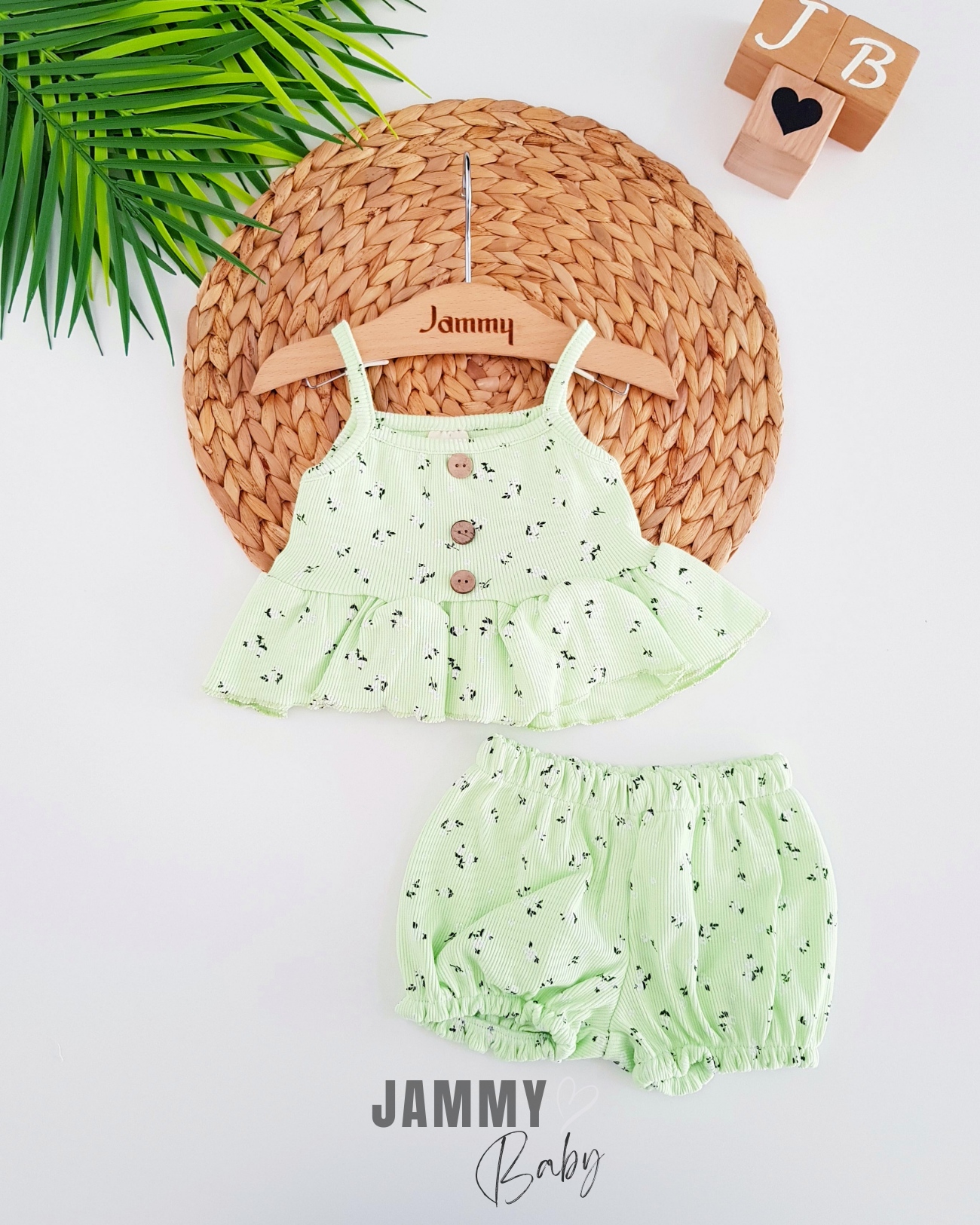 Tiny Flowers Camisole Set-Pistachio Green