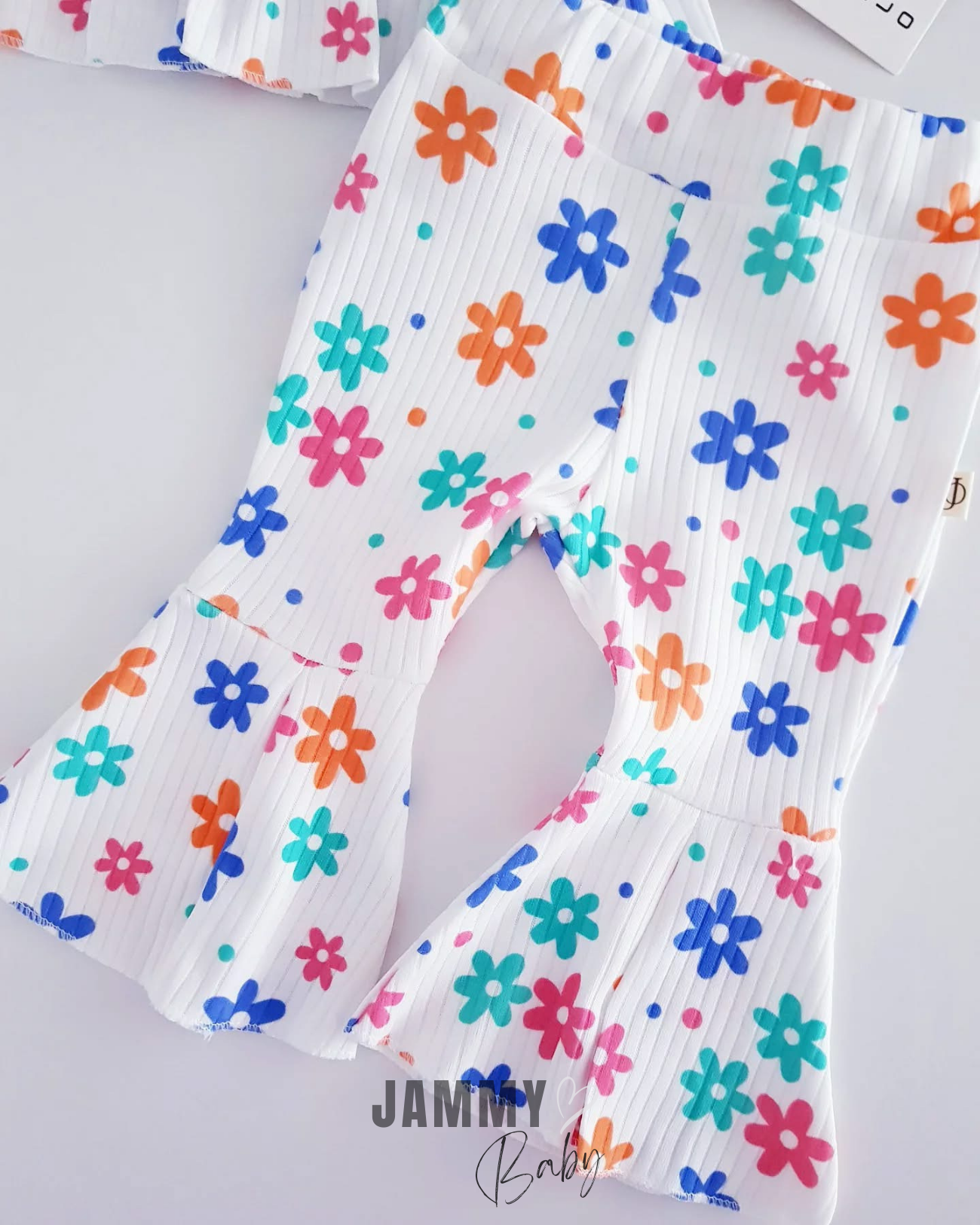 Colorful Daisies Suspender Spanish Suit-ECRU