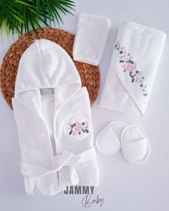 4 Piece Bathrobe Set with Floral Embroidered Sequence-ECRU