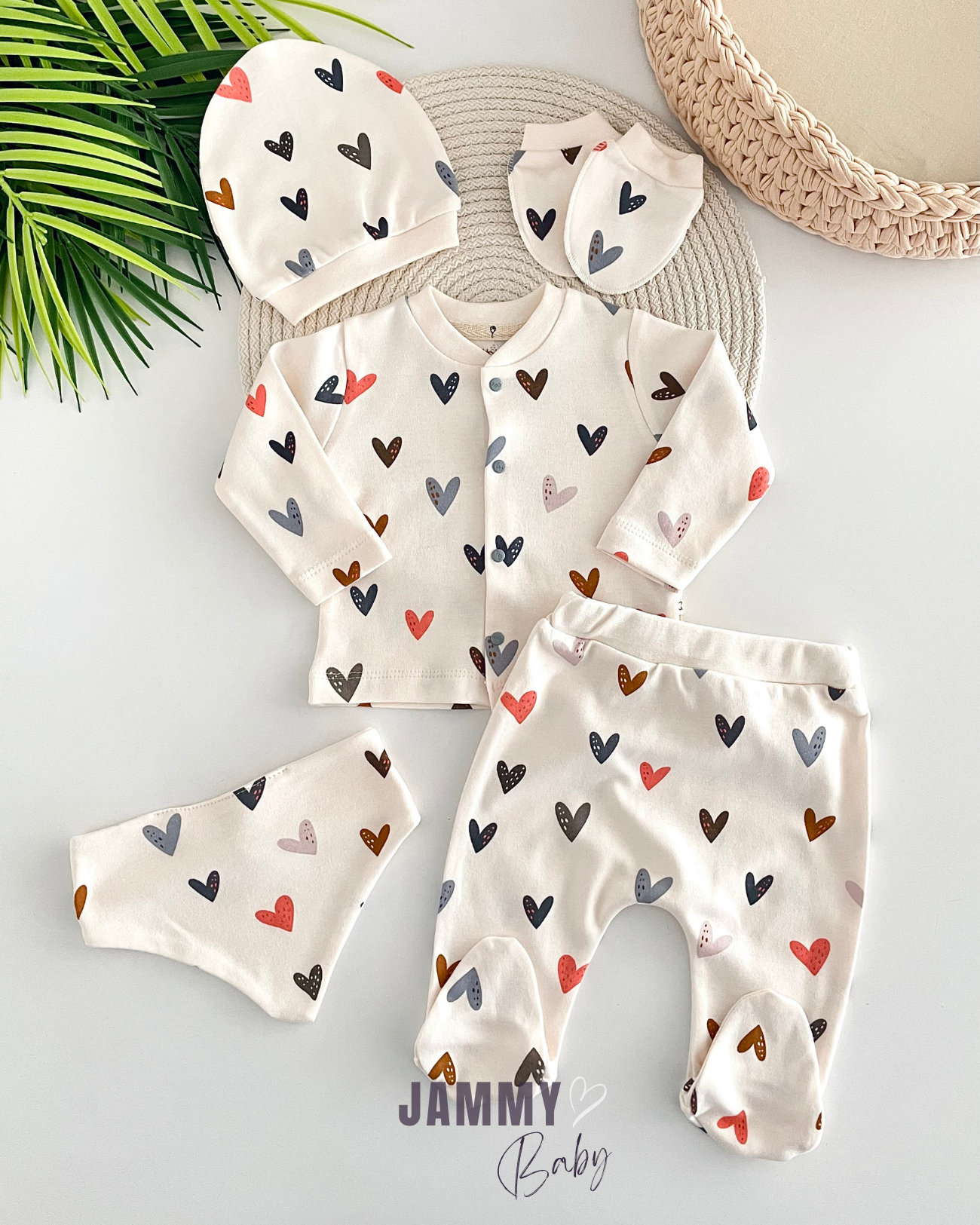 Small Heart 5 Piece Newborn Set-BONE