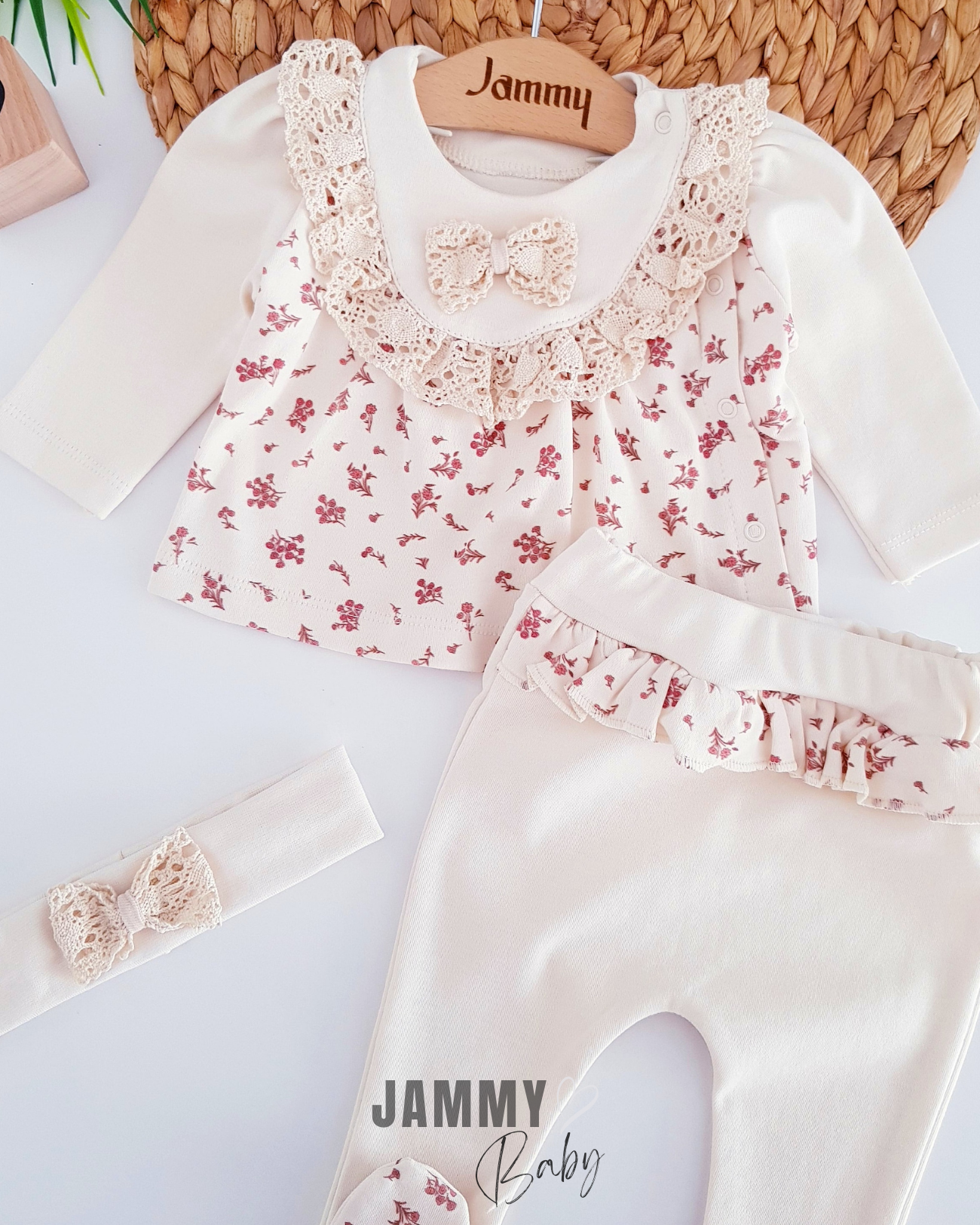 Small Roses Lace Newborn 3-Piece Set-CREAM