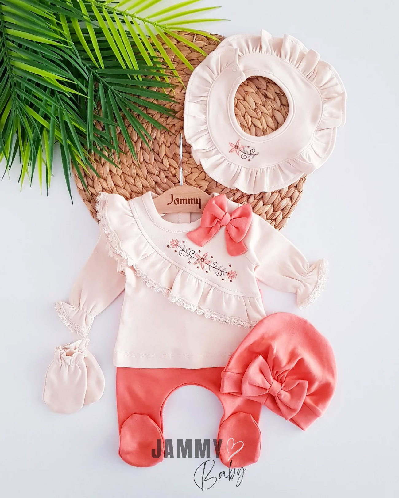 Sofia Blumen bestickte Mütze 5-teiliges Neugeborenen-Set-ORANGE
