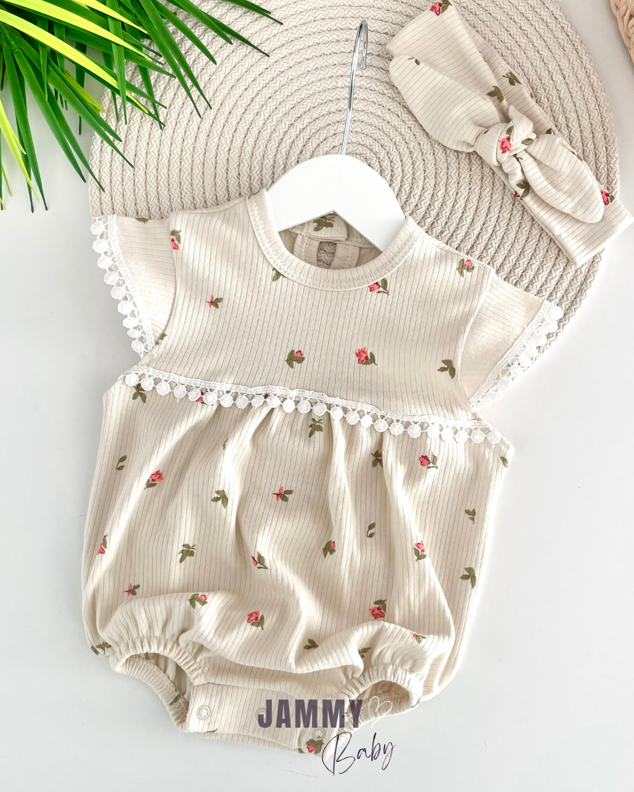 Sophia Dantelli Yivli Tulum Takımı-BEIGE