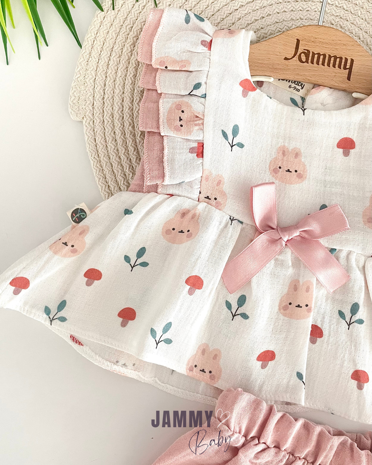 Tweedelige set van mousseline shorts met konijnenmotief - ROSE DRY