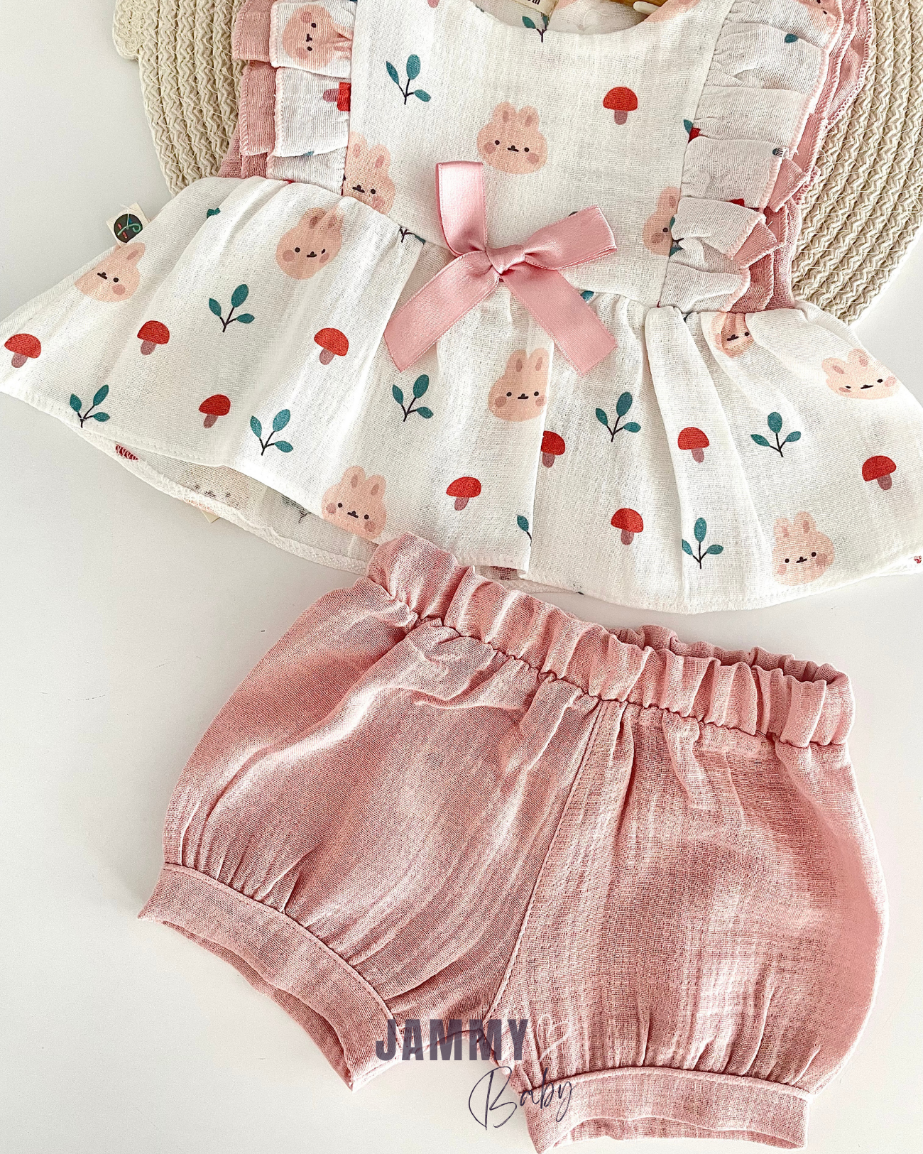 Tweedelige set van mousseline shorts met konijnenmotief - ROSE DRY