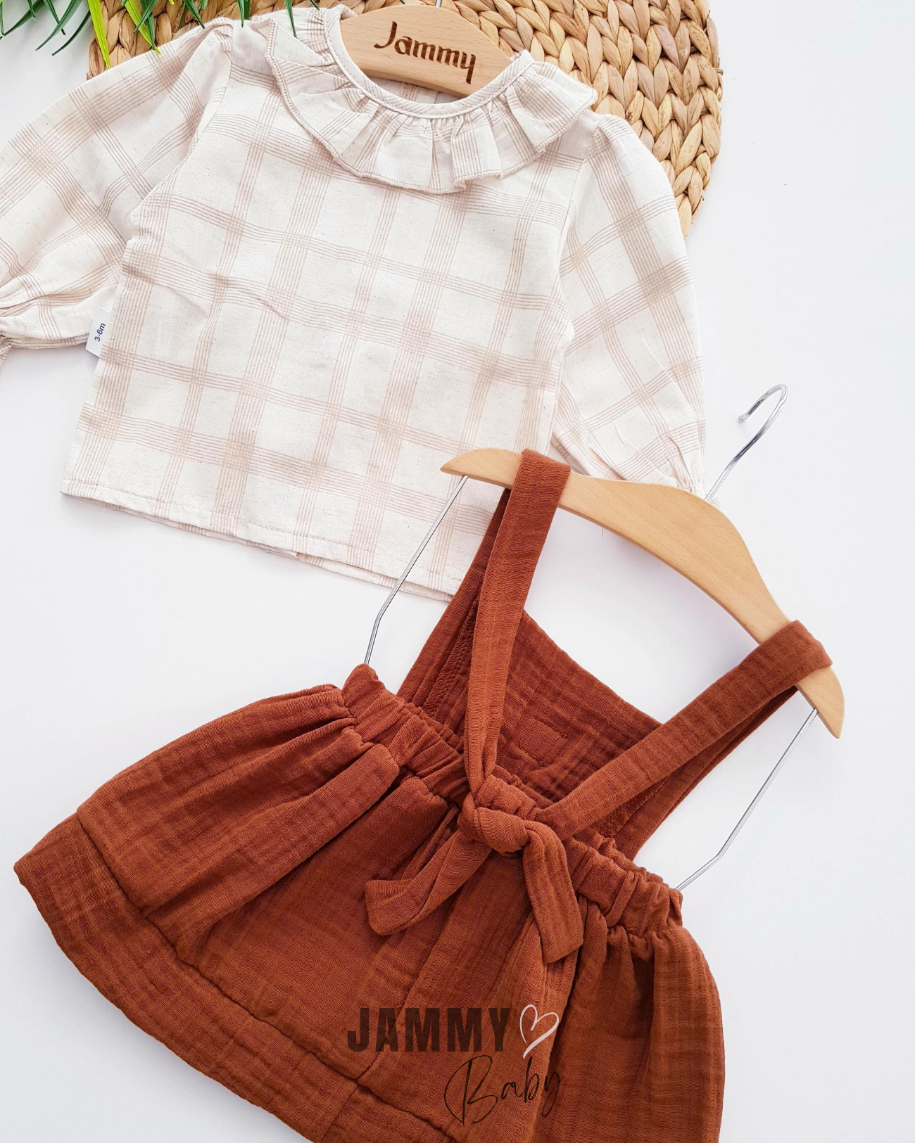 Bella mousseline jurk en overhemd set-BRUIN