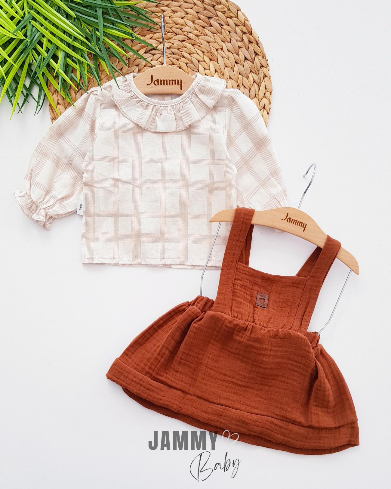 Bella mousseline jurk en overhemd set-BRUIN