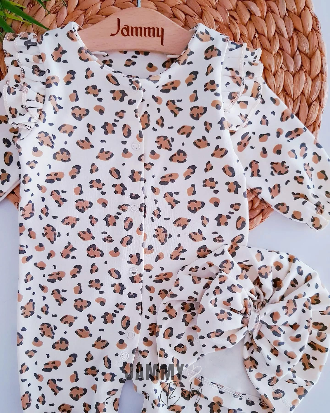 Leopar Tulum Takımı ve Bonnet Şapka-KREM