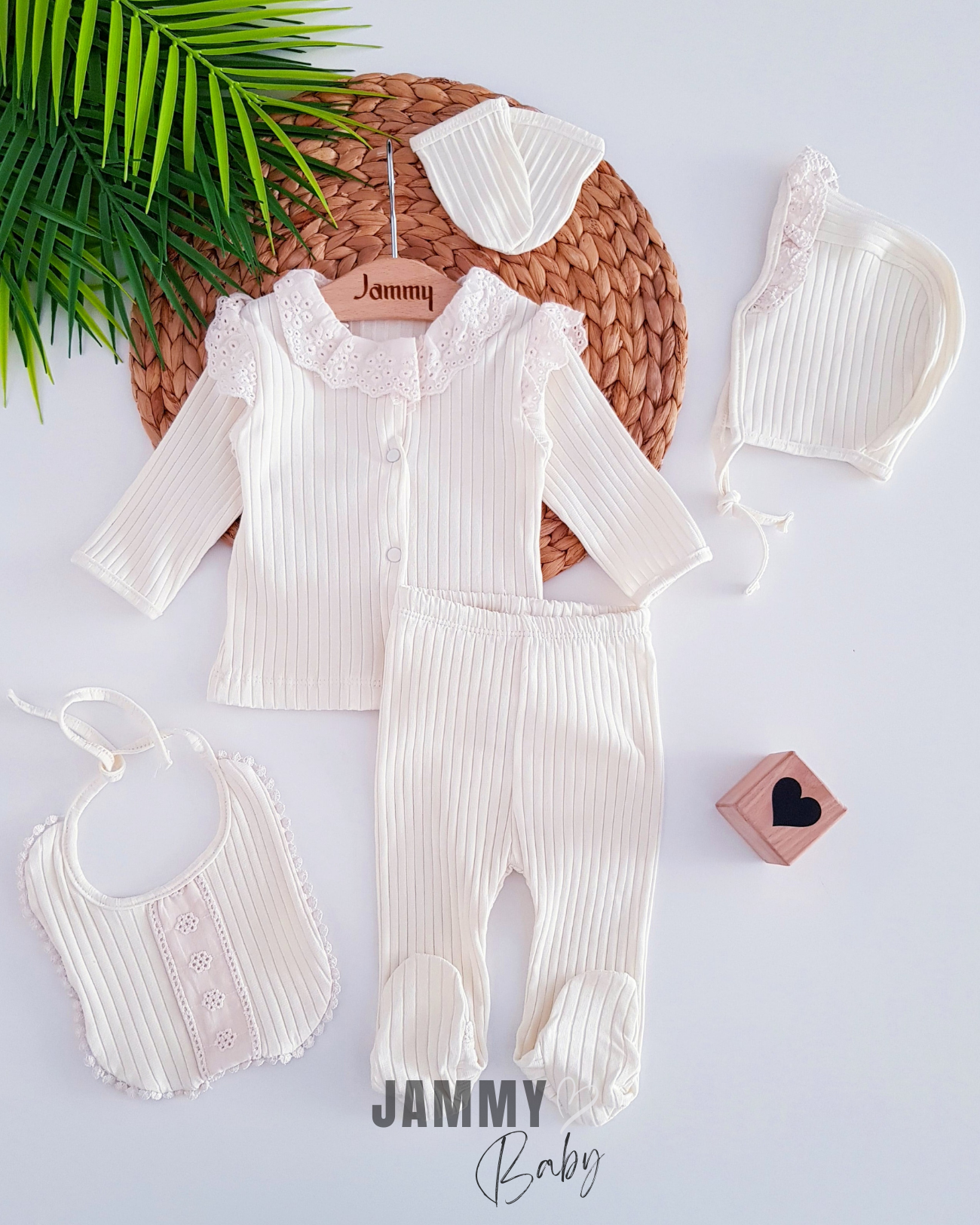 Fiona Franse kant biologische camisole 5-delige newbornset - ECRU