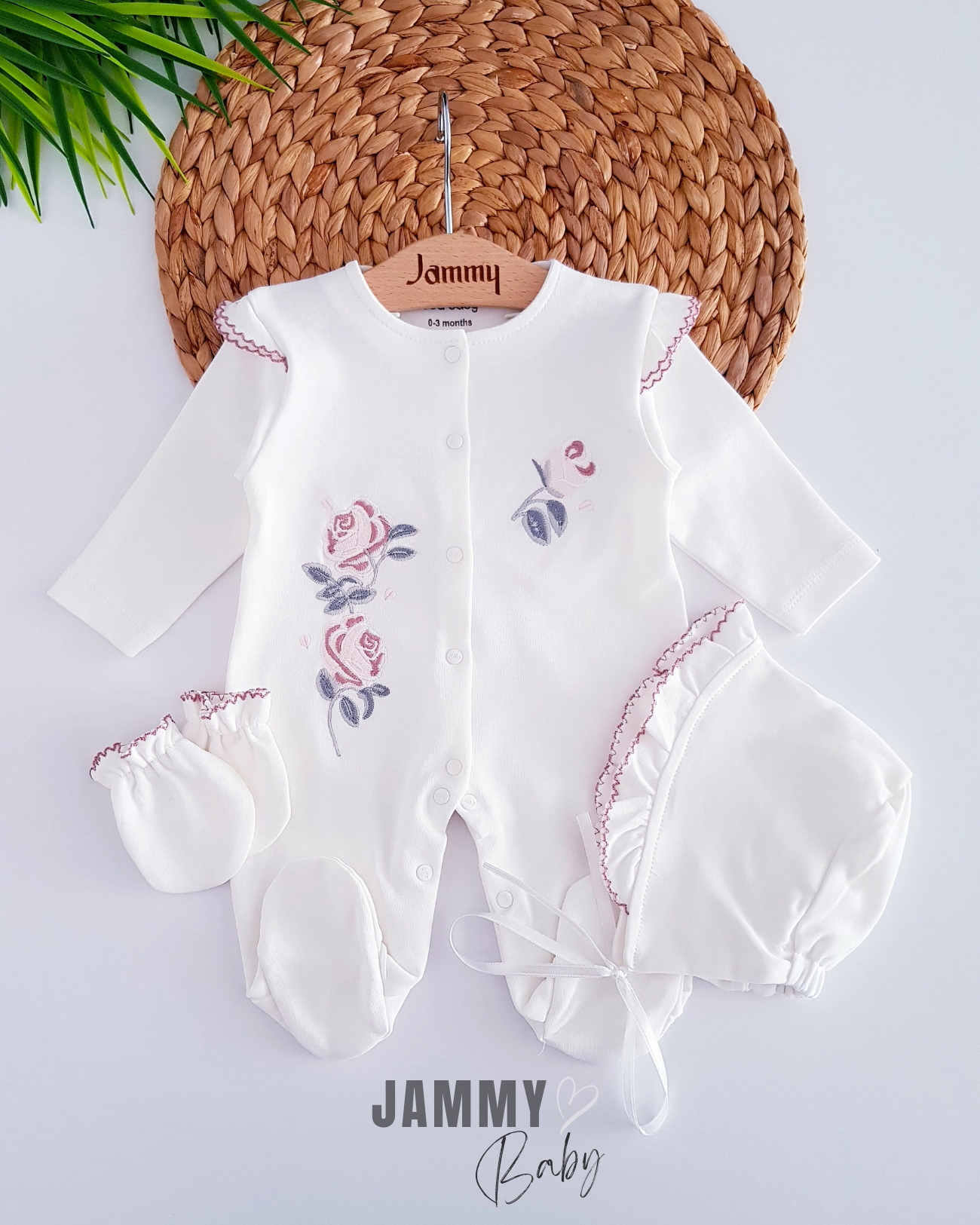 Ruffled Şapka Tulum Takımı-ECRU
