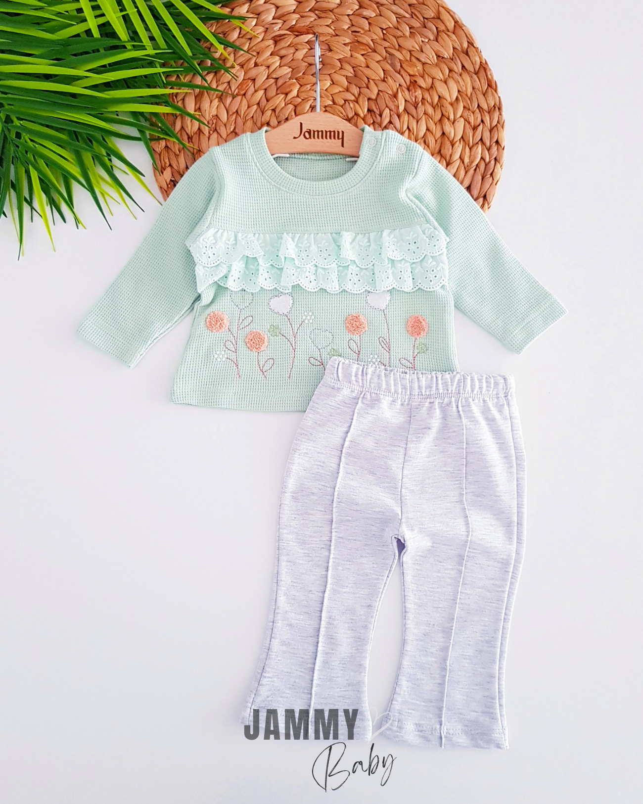 Scalloped Flower Embroidered 2 Piece Set-GREEN