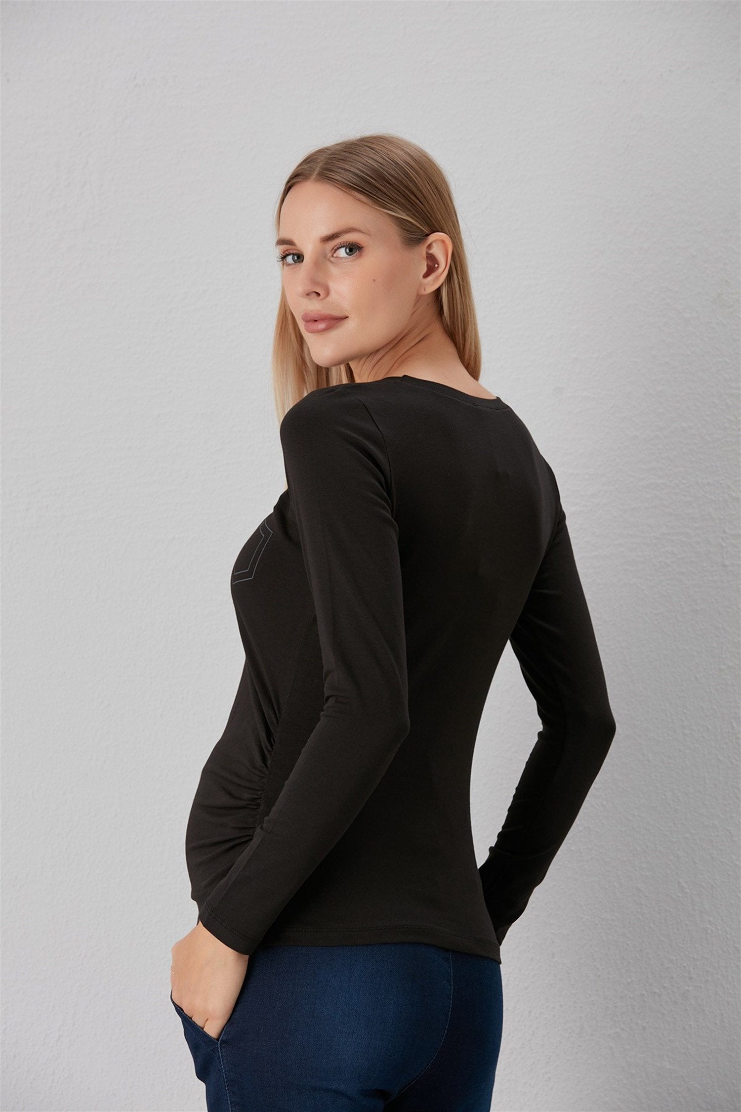 Babyshirt uit vest - ZWART
