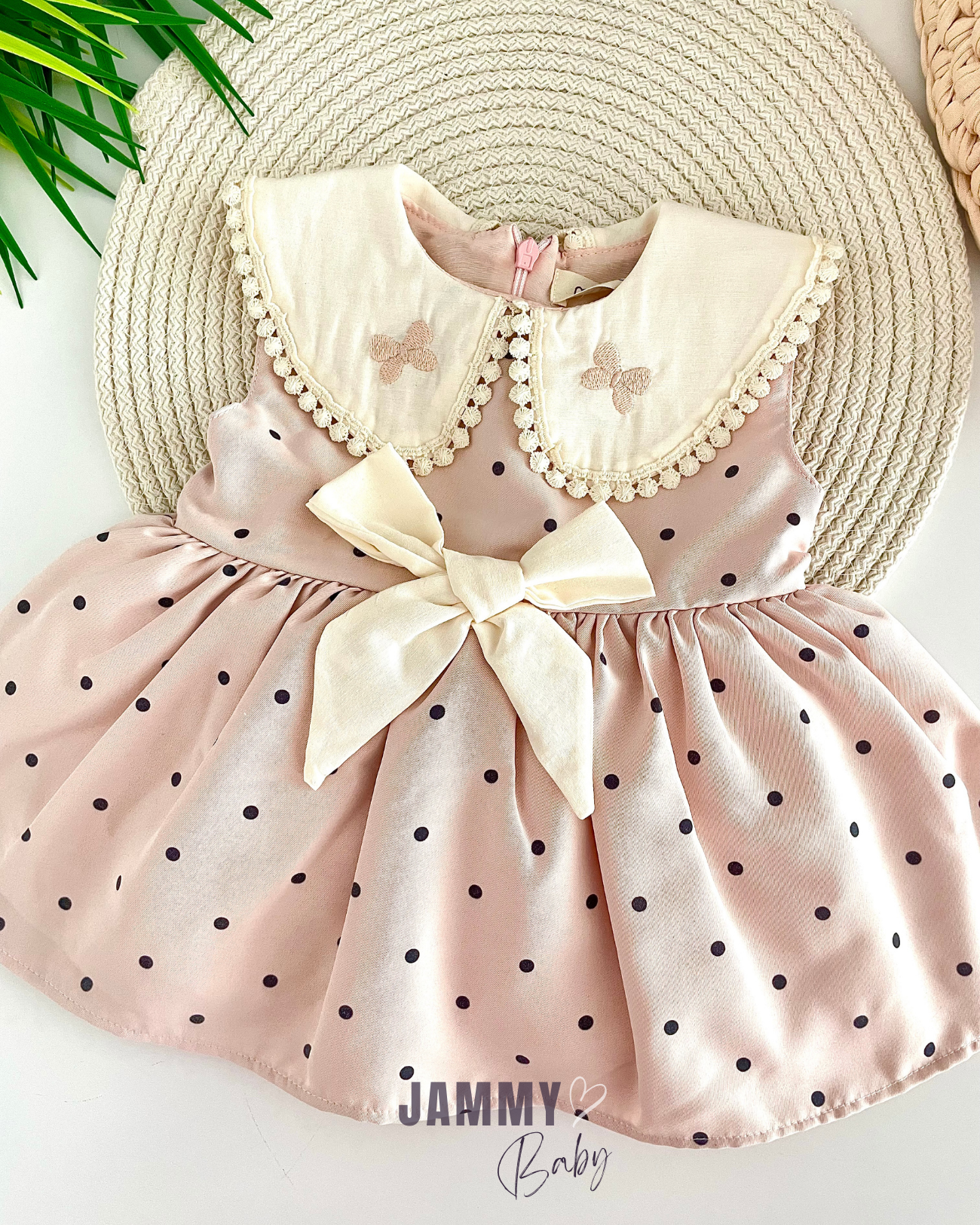 Kelebek İşlemeli Bebek Yaka Polka Dot Elbise-PUDRA