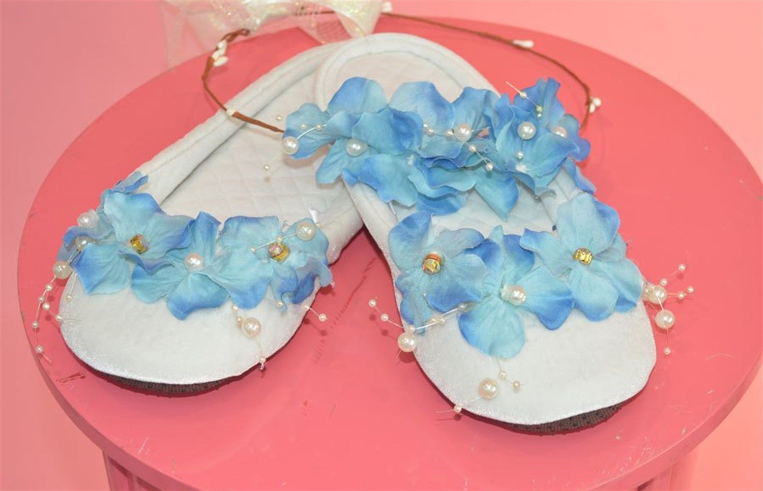 Umstandsset mit Krone und Hausschuhen - BLAU